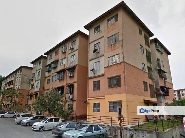 Flat for sale in Petaling, Subang Jaya