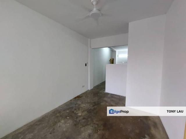 Flat for sale in Petaling, Subang Jaya