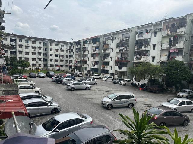 Apartment for sale in Petaling, Damansara Damai