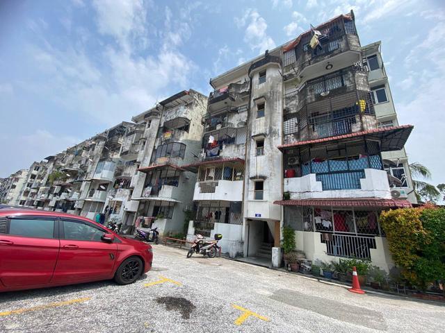 Apartment for sale in Petaling, Damansara Damai