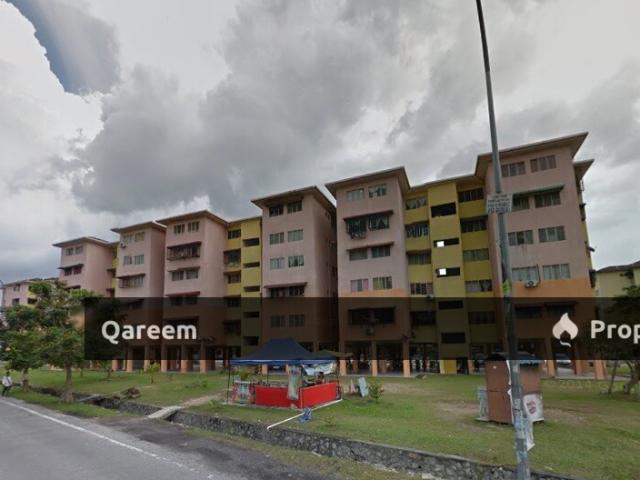 Apartment for sale in Kajang, Langat