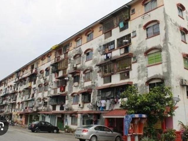 Apartment for sale in Kajang, Langat