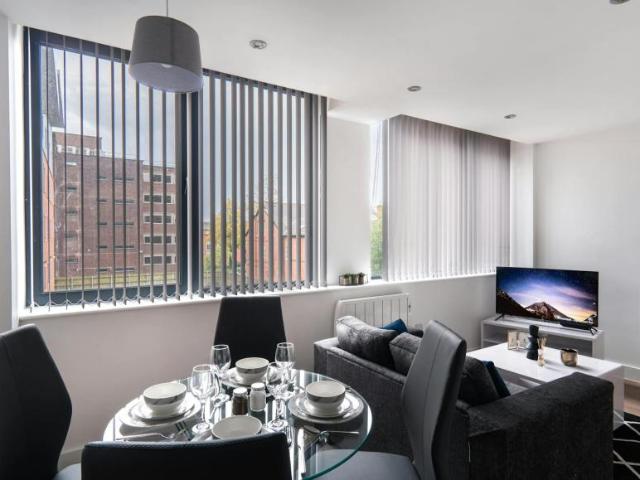 Apartment for rent in Gorse Hill, Trafford Park