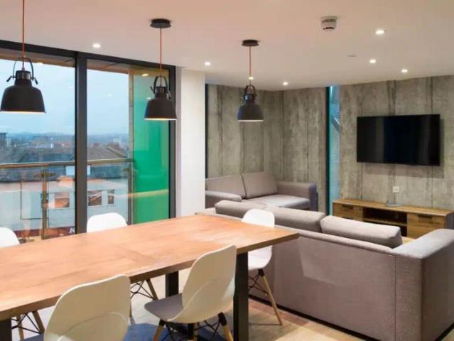 Studio for rent in Greaves, Bare