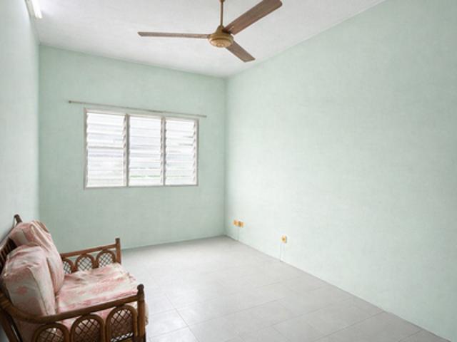 Flat for sale in Kajang, Langat