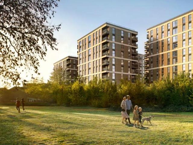 Apartment for sale in Birch Green, Lower Halliford