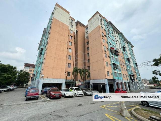 Flat for sale in Kajang, Langat