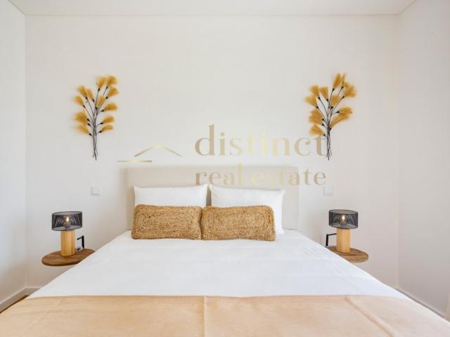 Apartamento venda em Estômbar, Faro