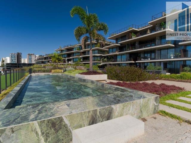Apartamento alugar em Cais do Carvão, Funchal