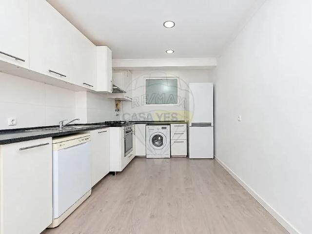 Apartamento alugar em Núcleo Urbano Histórico de Oeiras, Oeiras