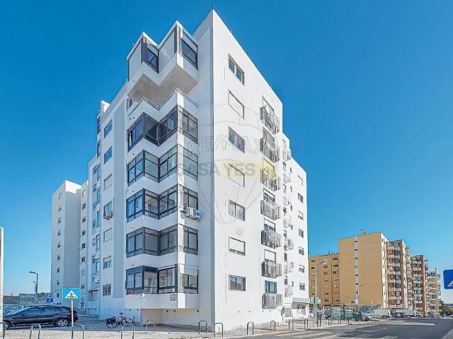 Apartamento alugar em Carcavelos e Parede, Cascais