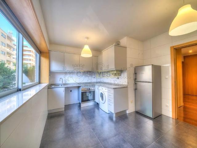 Apartamento alugar em Urgezes, Guimarães