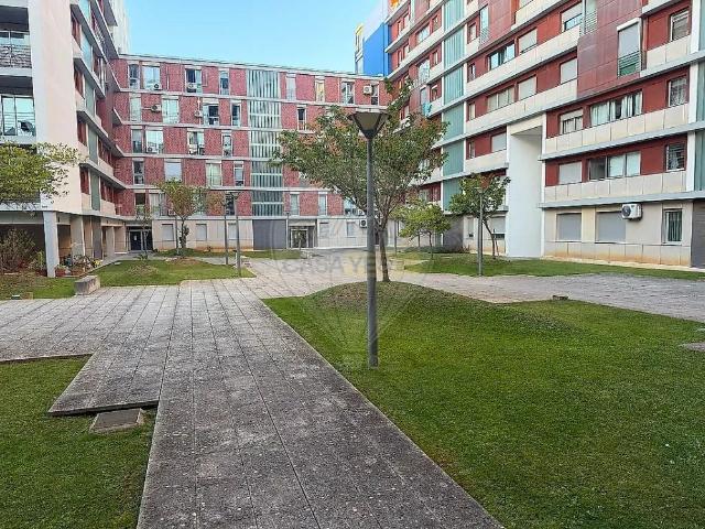 Apartamento alugar em Alta de Lisboa, Lisboa