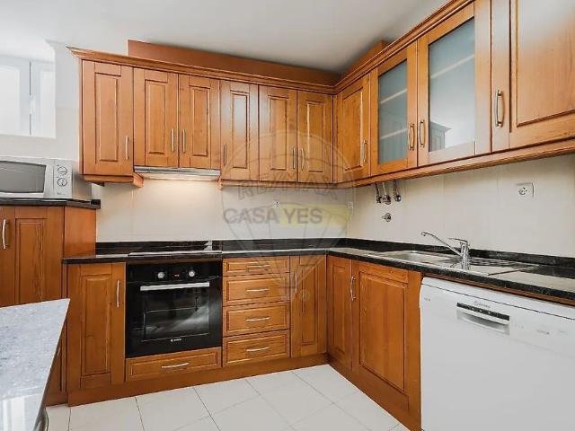 Apartamento alugar em Mercês, Lisboa