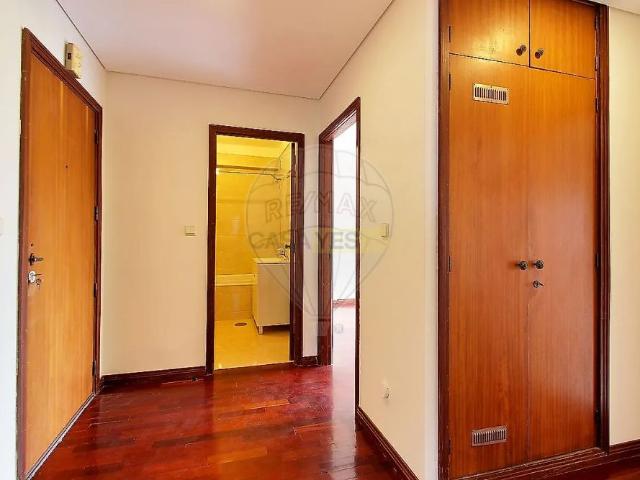 Apartamento alugar em Árvore Grossa, Porto