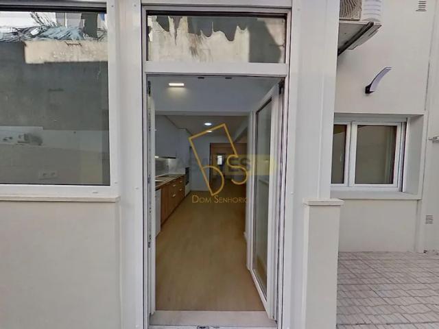 Apartamento alugar em São Vicente de Fora, Lisboa