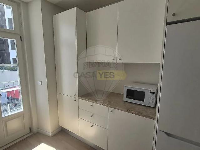 Apartamento alugar em Santo António, Lisboa