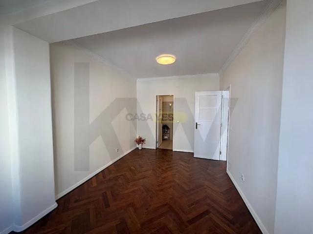 Apartamento alugar em Santo António, Lisboa