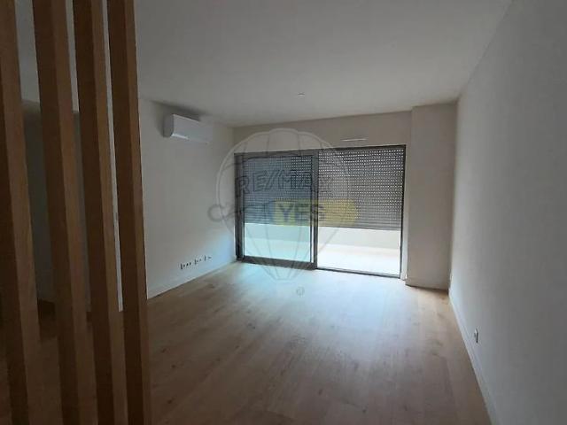 Apartamento alugar em Seixal, Setúbal