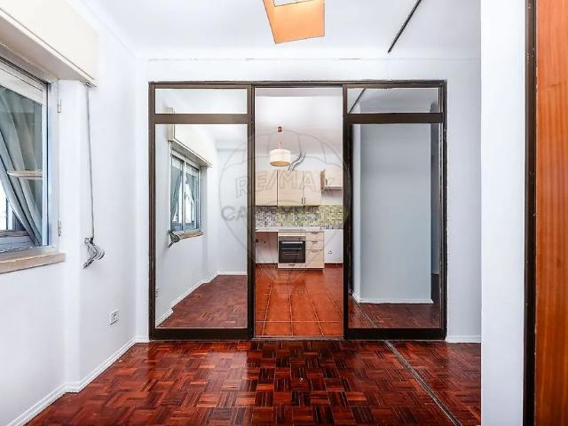 Apartamento alugar em Reboleira, Amadora