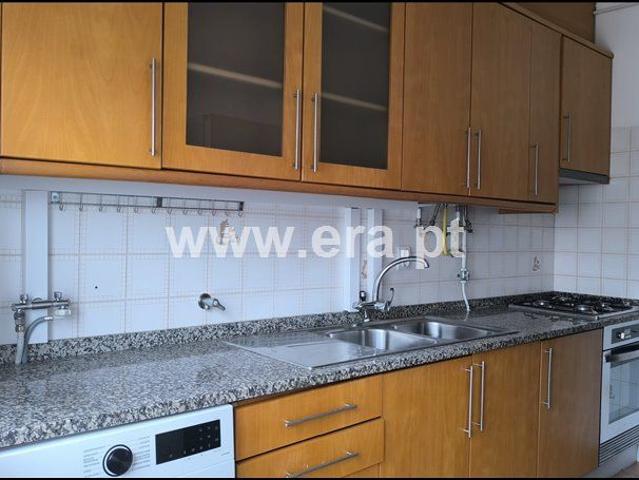 Apartamento alugar em Abrantes (São Vicente e São João) e Alferrarede, Abrantes