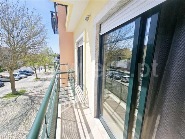 Apartamento alugar em Serrado, Almada