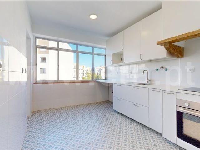 Apartamento alugar em Venda Nova, Amadora