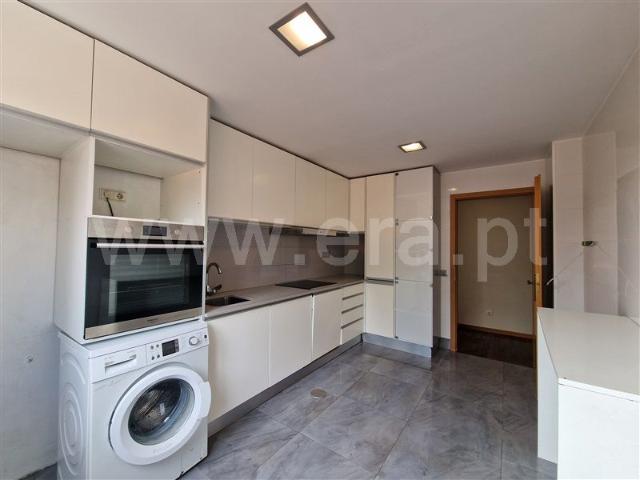 Apartamento alugar em Serrado de Adega, Câmara de Lobos