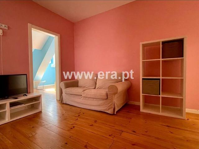 Apartamento alugar em Coimbra (Sé Nova, Santa Cruz, Almedina e São Bartolomeu), Coimbra