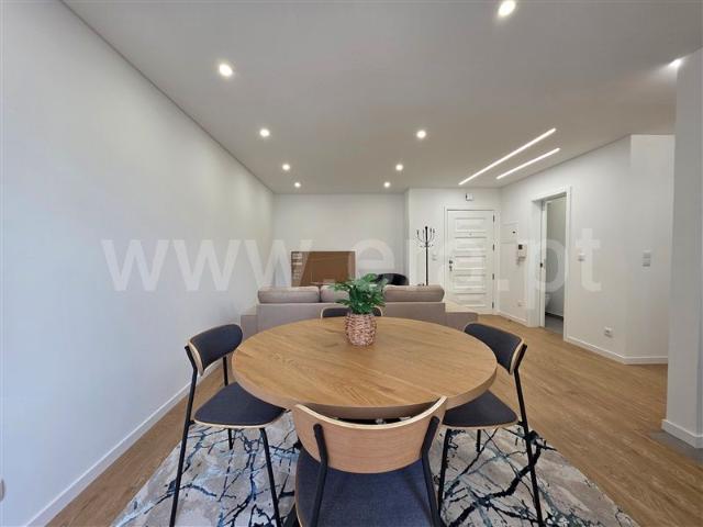 Apartamento alugar em Viveiros, Funchal
