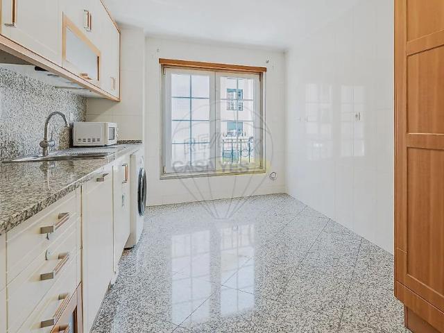 Apartamento alugar em Damaia, Amadora