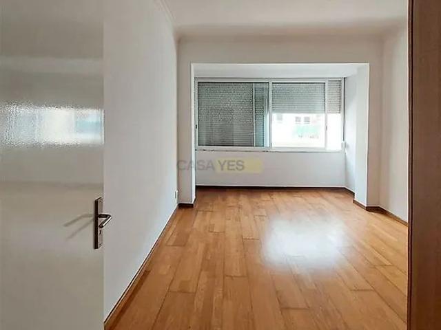 Apartamento alugar em Damaia, Amadora