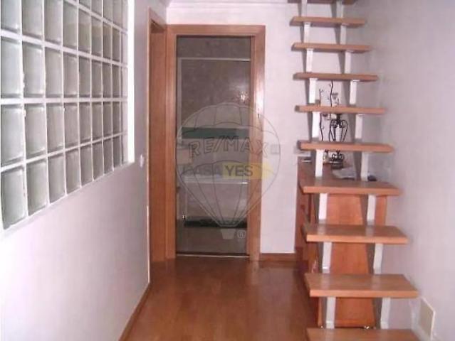 Apartamento alugar em Casquilhos, Verderena