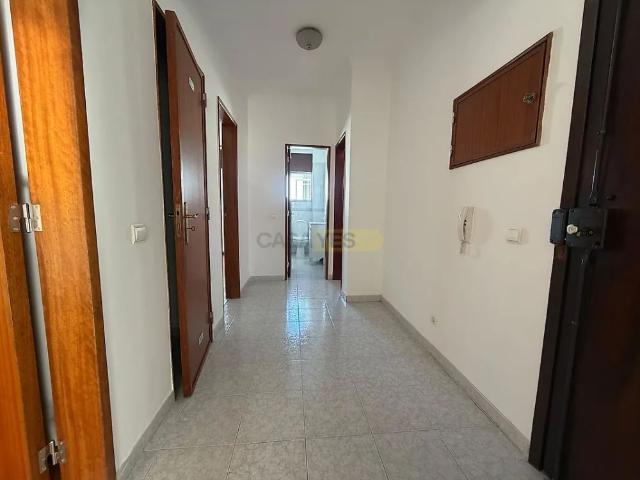 Apartamento alugar em Bairro dos Corticeiros, Seixal