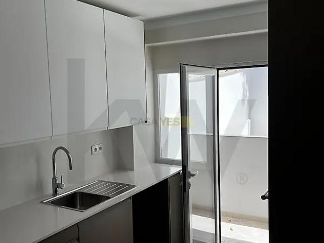 Apartamento alugar em Núcleo Urbano Histórico de Barcarena, Oeiras