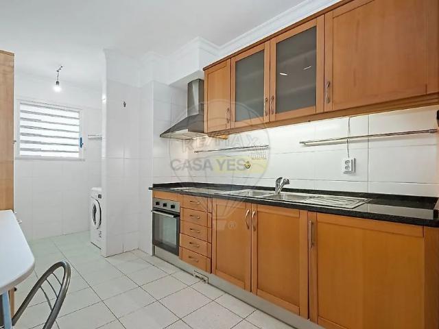 Apartamento alugar em Azenha, Santa Cruz