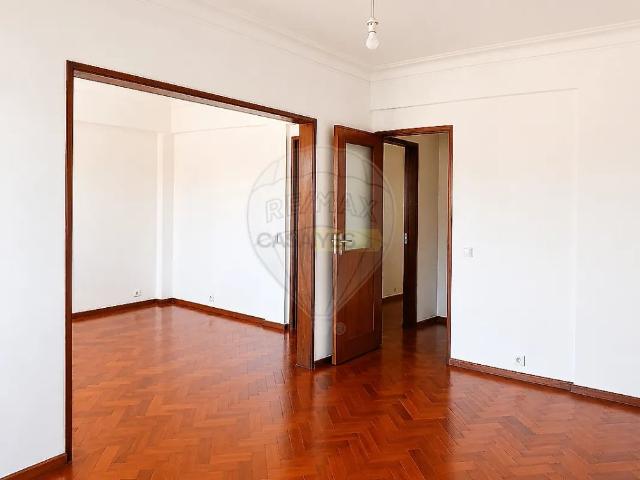 Apartamento alugar em Carcavelos, Cascais