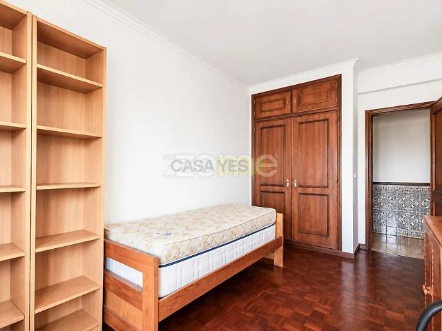 Apartamento alugar em Carcavelos e Parede, Cascais