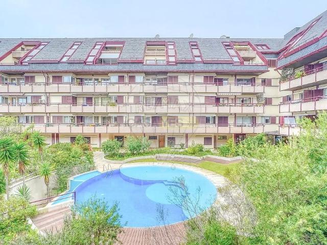 Apartamento alugar em Santo António do Estoril, Cascais