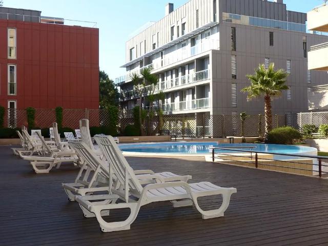 Apartamento alugar em Santo António do Estoril, Cascais