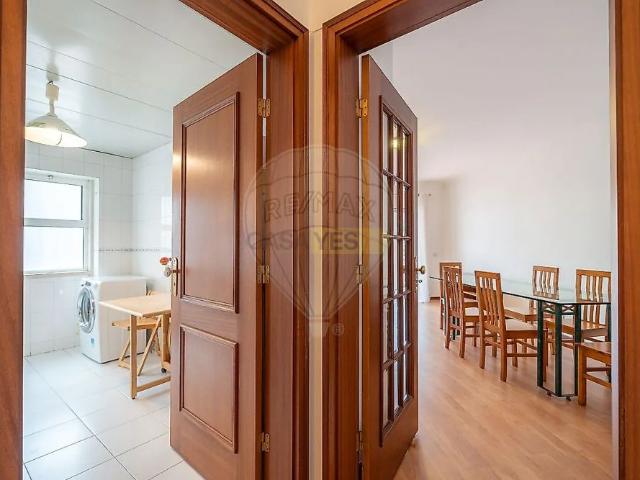 Apartamento alugar em Coimbra (Sé Nova, Santa Cruz, Almedina e São Bartolomeu), Coimbra