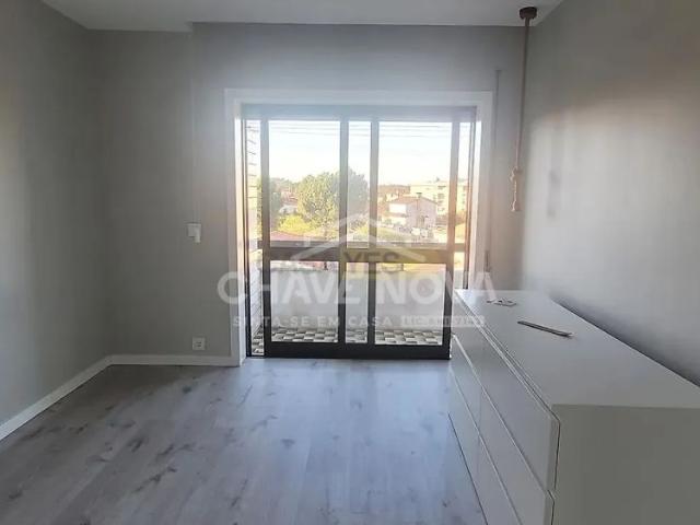 Apartamento alugar em Coronado (São Romão e São Mamede), Trofa