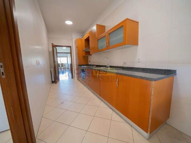Apartamento alugar em Guimarães, Braga