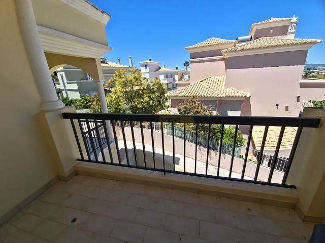 Apartamento alugar em Faro