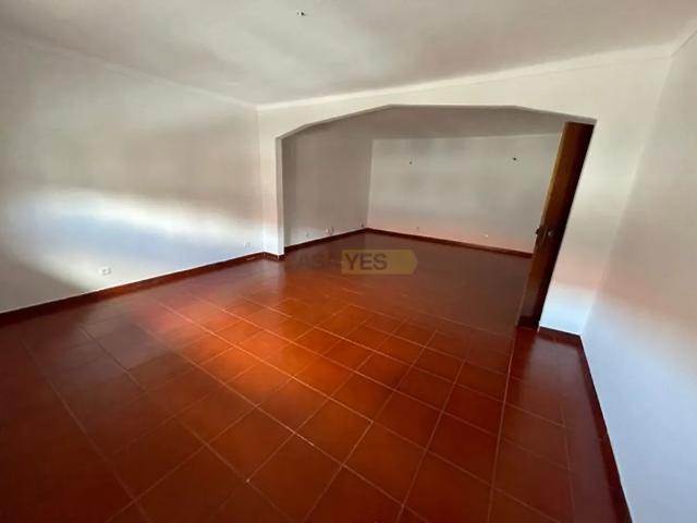 Apartamento alugar em Judiária, Guarda