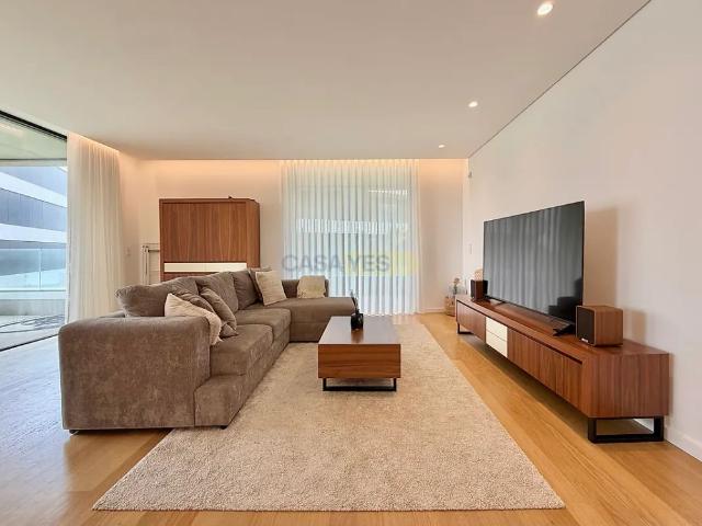 Apartamento alugar em Vila Nova De Gaia, Porto