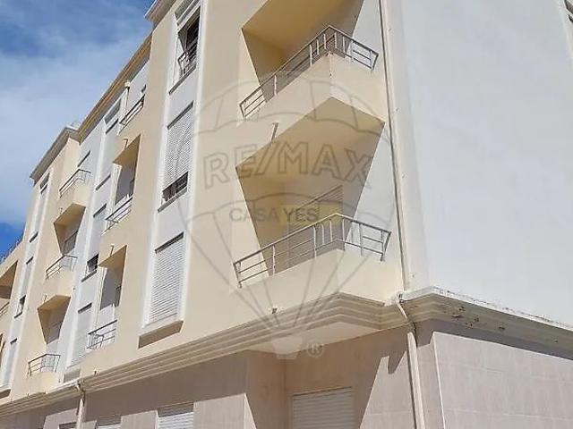 Apartamento alugar em Nazaré