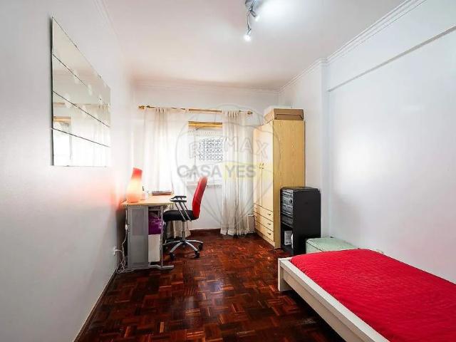 Apartamento alugar em Bairro Espírito Santo, Odivelas