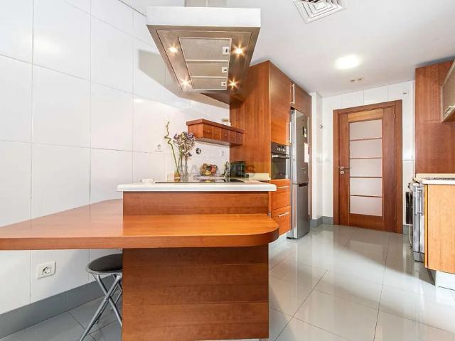 Apartamento alugar em Amorosa, Odivelas