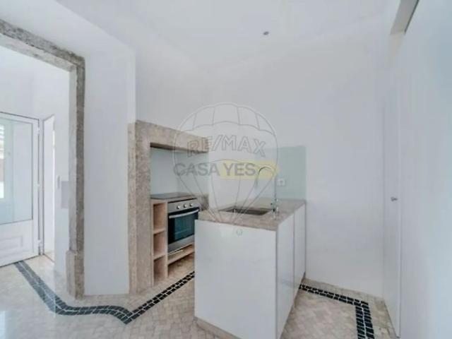 Apartamento alugar em Núcleo Urbano Histórico de Oeiras, Oeiras